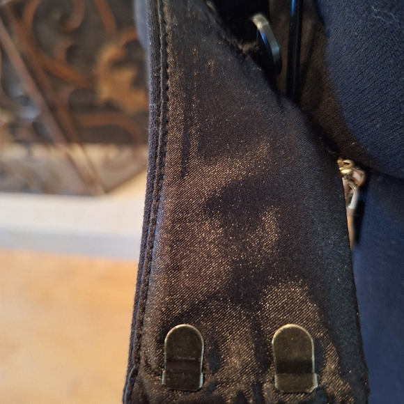 L'Agence Black pencil skirt size 2.  DESIGNER feature full length zip front - Picture 3 of 3